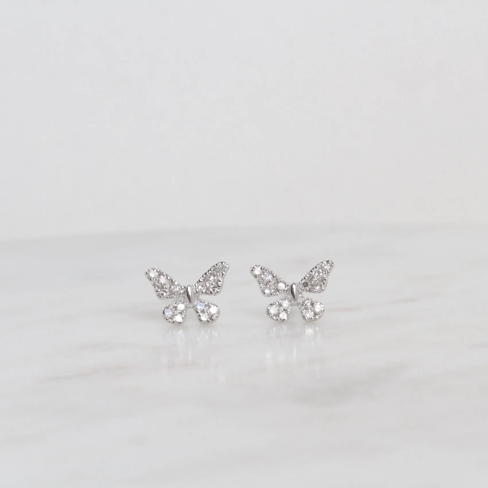 14k White Gold Pavé Diamond Butterfly Post Earring