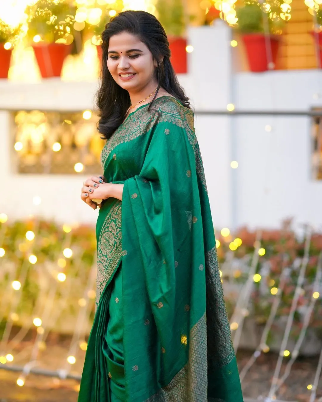 Artistic Green Soft Banarasi Silk Saree With Lovely Blouse Piece