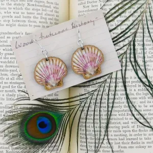 Conchae Scallop Shell Earrings