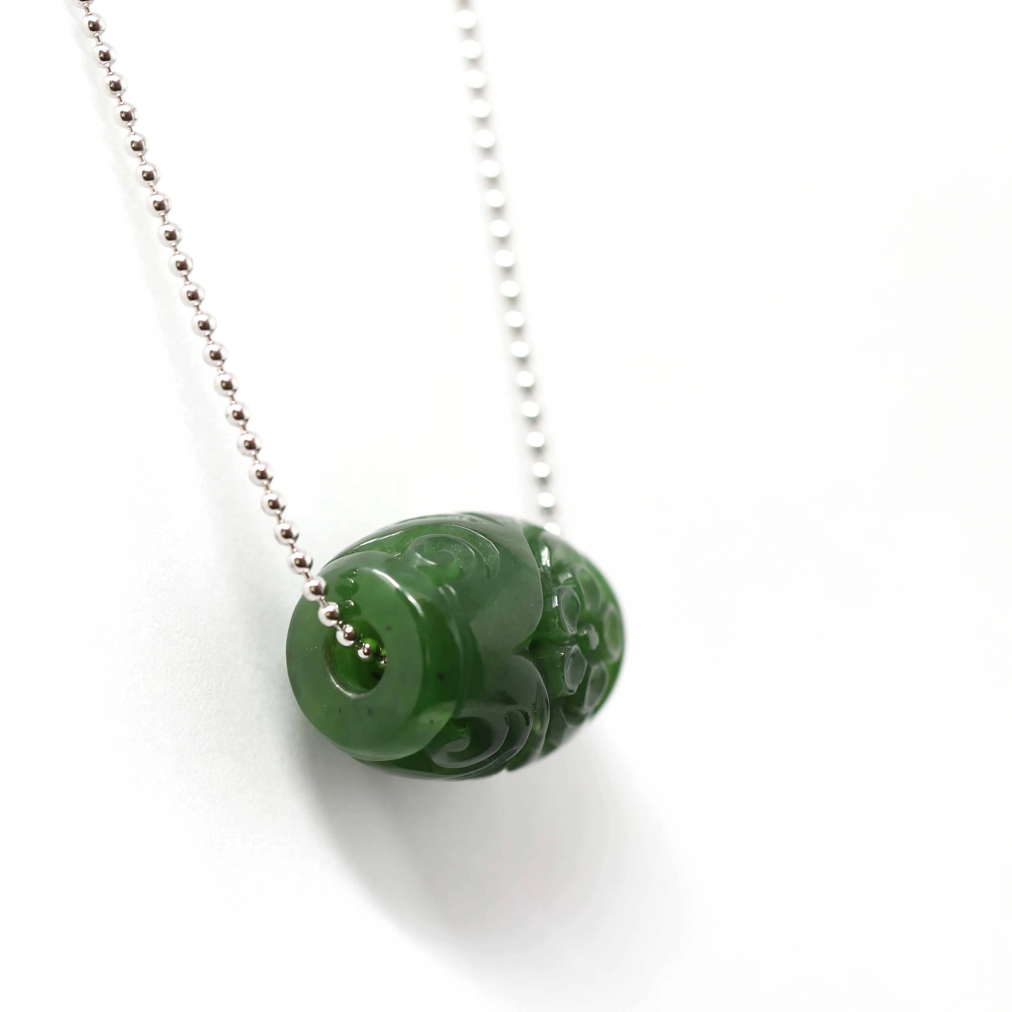 Genuine HeTian Nephrite Green Jade Lucky Bead Pendant Necklace With Flower Pattern