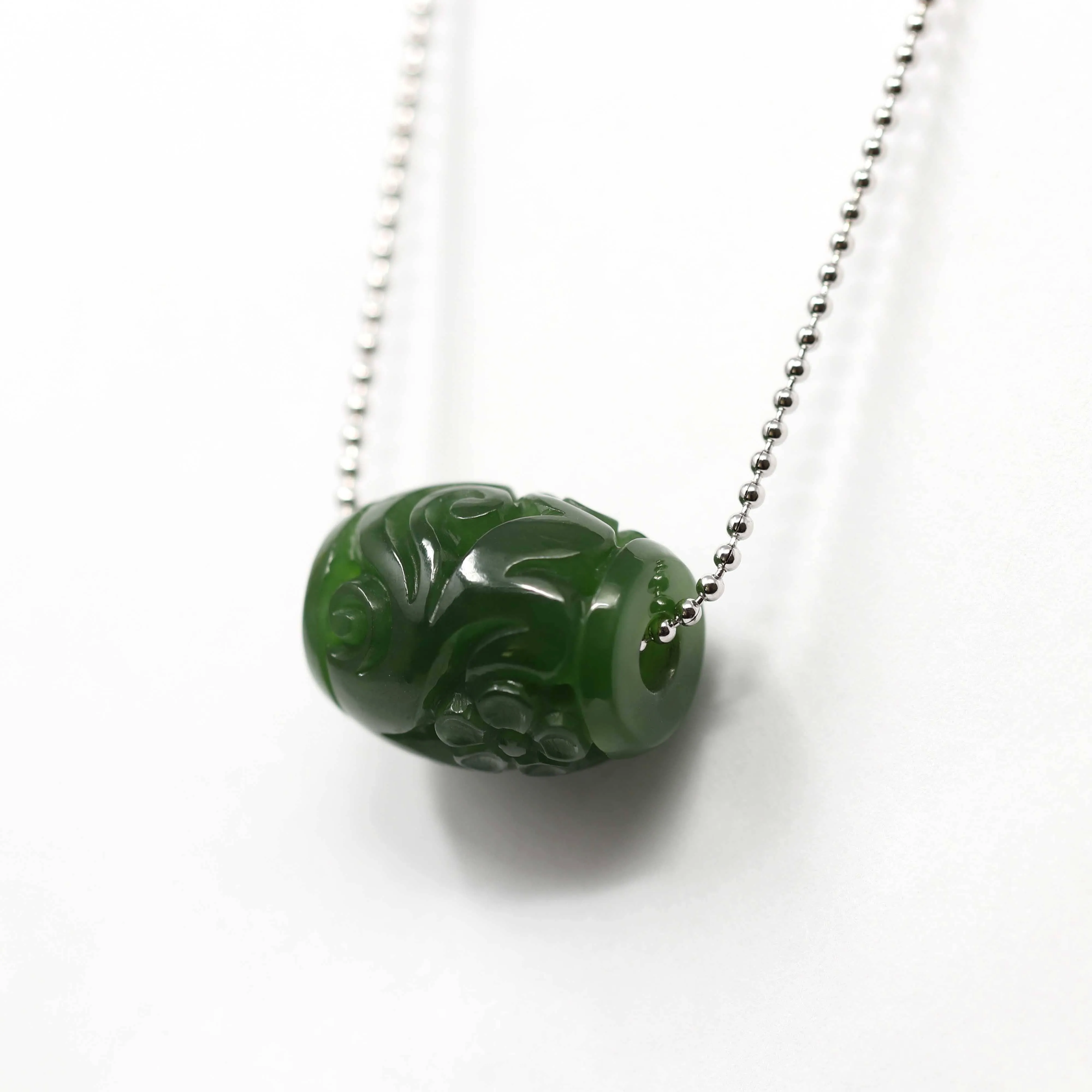 Genuine HeTian Nephrite Green Jade Lucky Bead Pendant Necklace With Flower Pattern