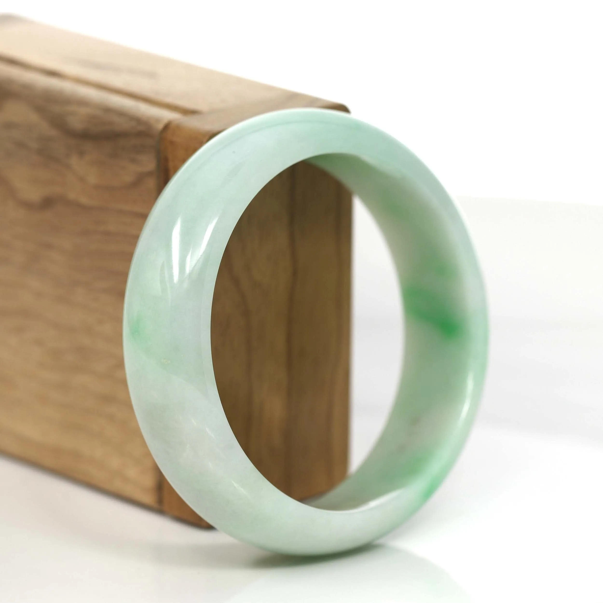 High-quality Apple Green Natural Burmese Jadeite Jade Bangle (57.02mm ) #889