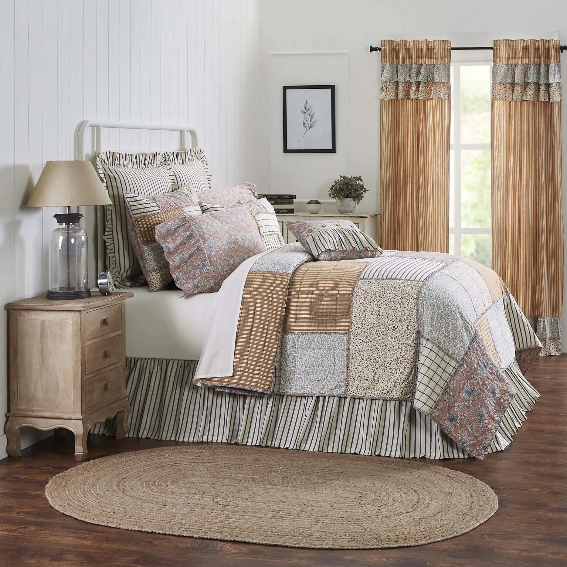 Kaila Luxury King Quilt 120Wx105L