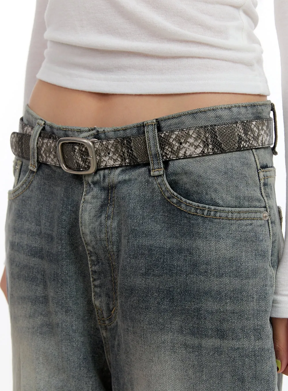 Sleek Snakeskin Belt CN401