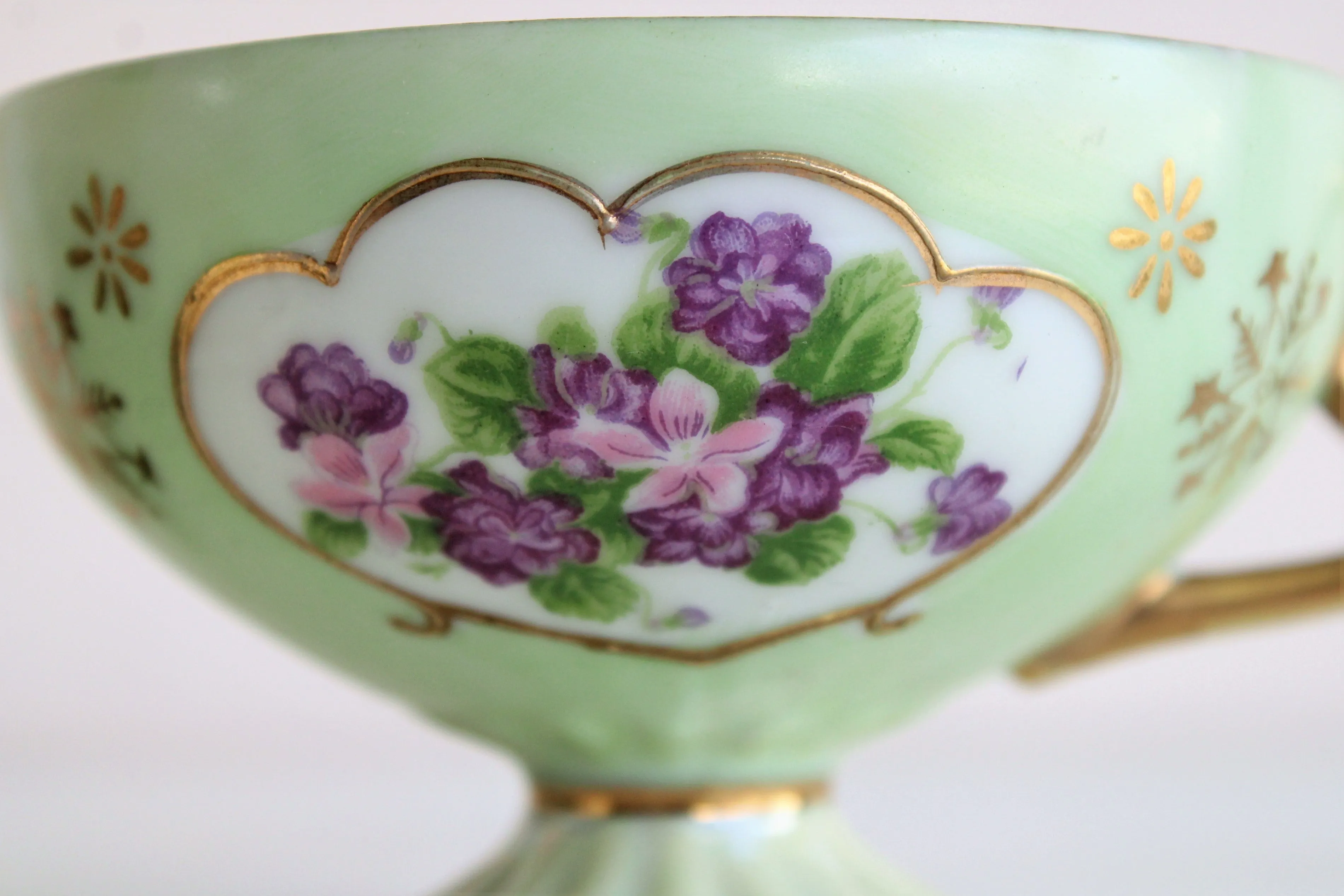 Vintage 1950s Lefton Violet Tea Cup