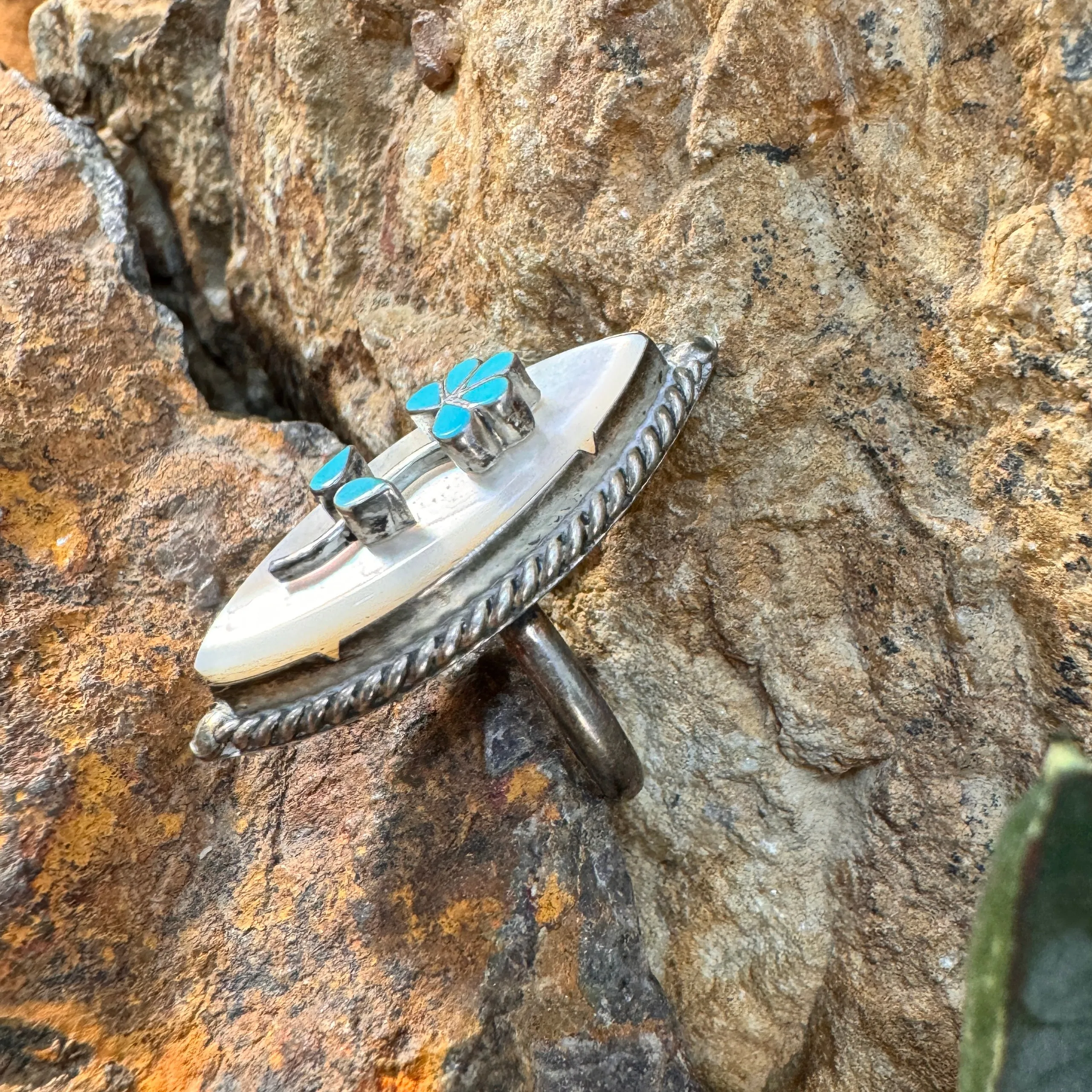 Vintage Sterling Silver and Mother of Pearl Ring with Turquoise Flower Size 5.5 - Estate