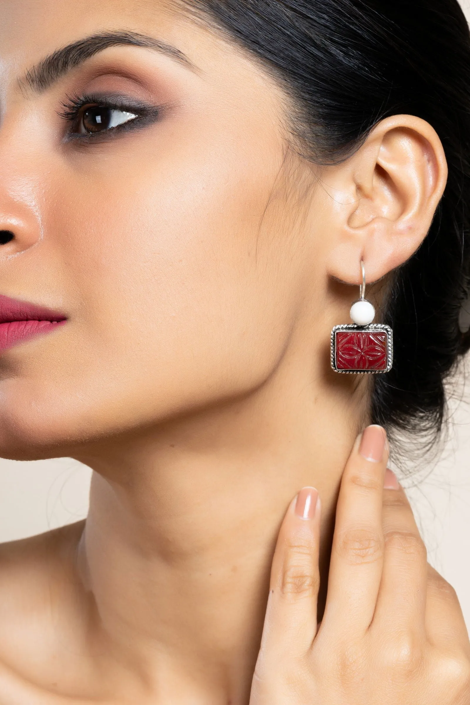 White and Red Carved Stone Oxidised Silver Earrings - Elegant, Non-Allergic Design for Any Occasion